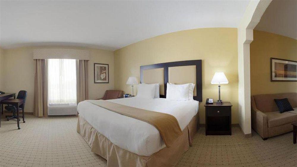 Holiday Inn Express Georgetown By Ihg מראה חיצוני תמונה