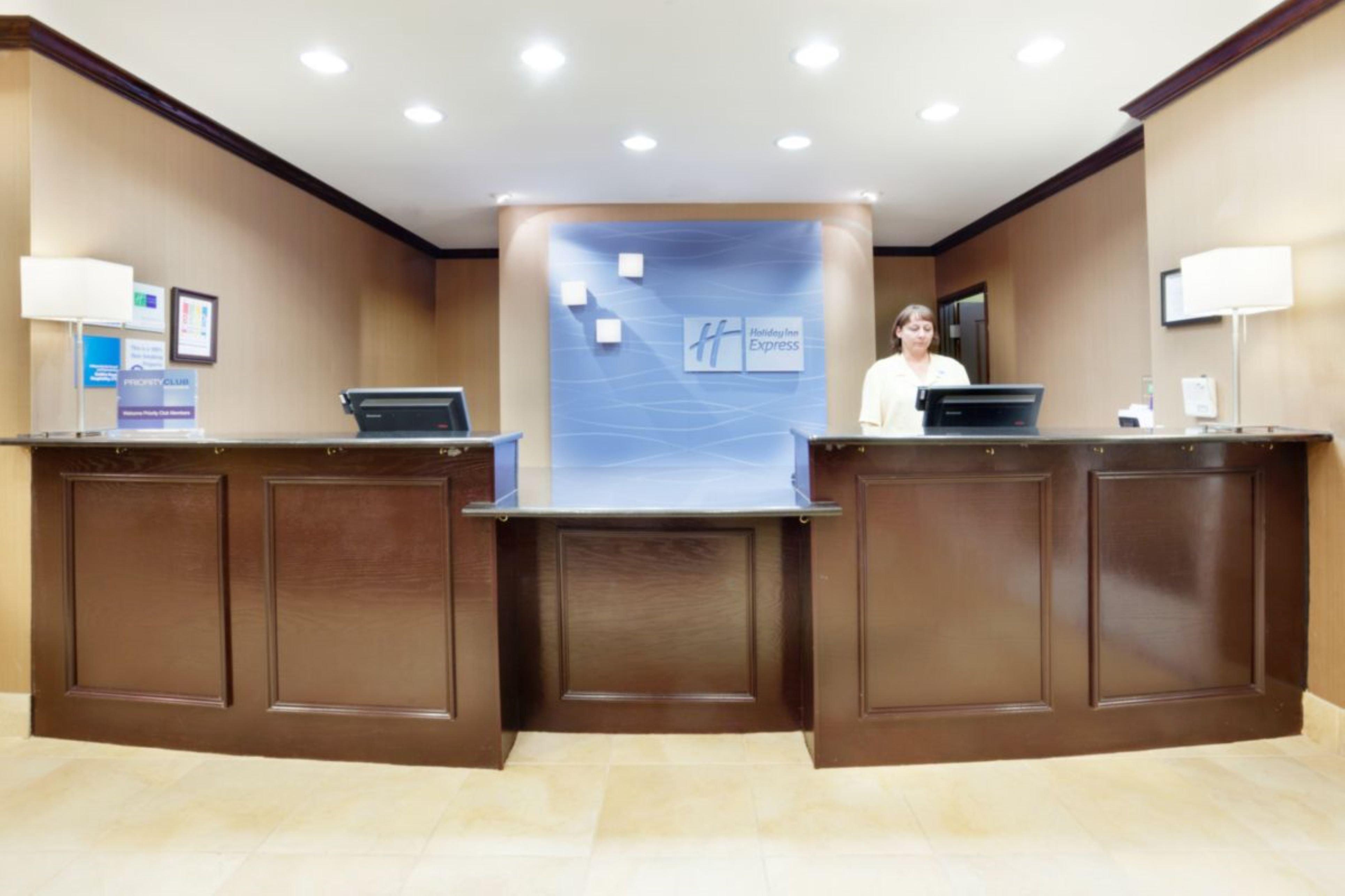Holiday Inn Express Georgetown By Ihg מראה חיצוני תמונה